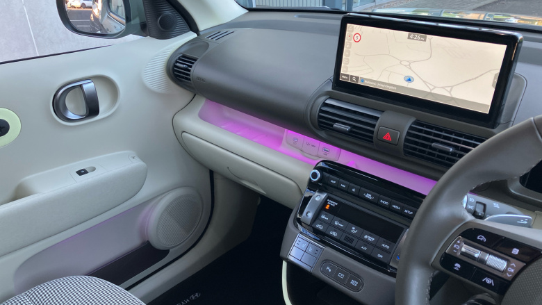 Hyundai INSTER 85kW 02 49kWh 5dr Auto Electric Hatchback